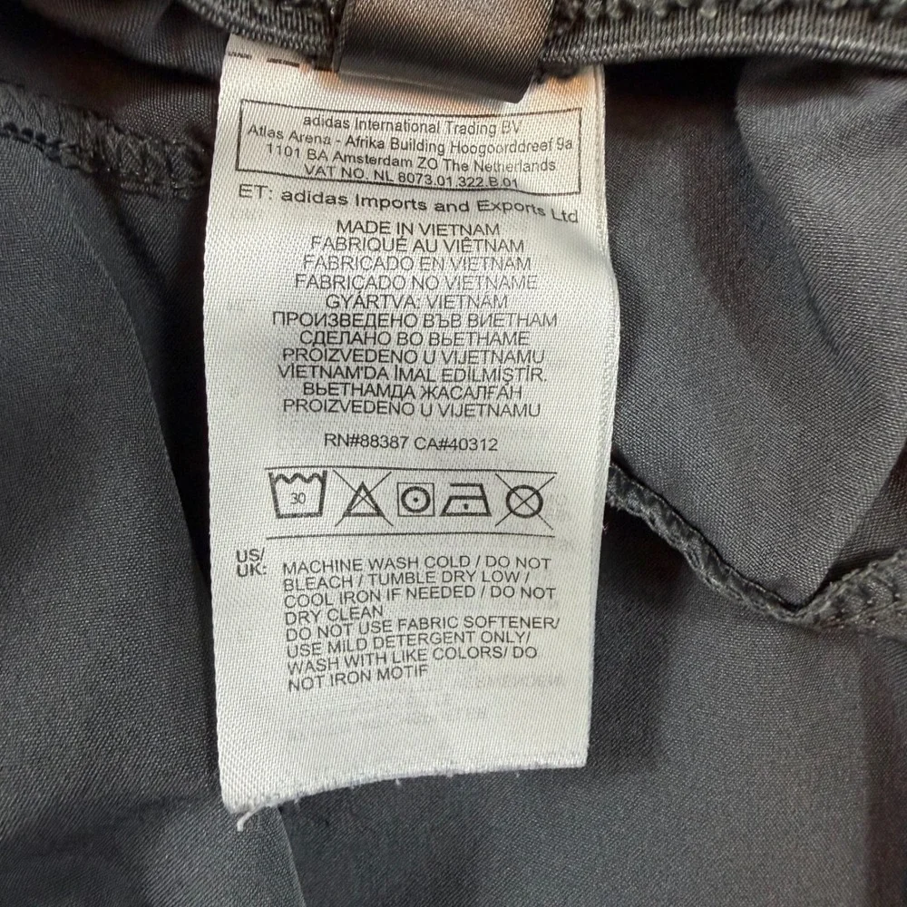 Adidas Mens Athletic Shorts Gray Elastic Waist Drawstring Pockets Size Large